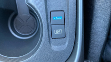 Nissan Juke 1.6 Hybrid N-Connecta 5dr Auto Hybrid Hatchback